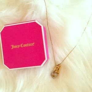 Juicy Couture necklace💝